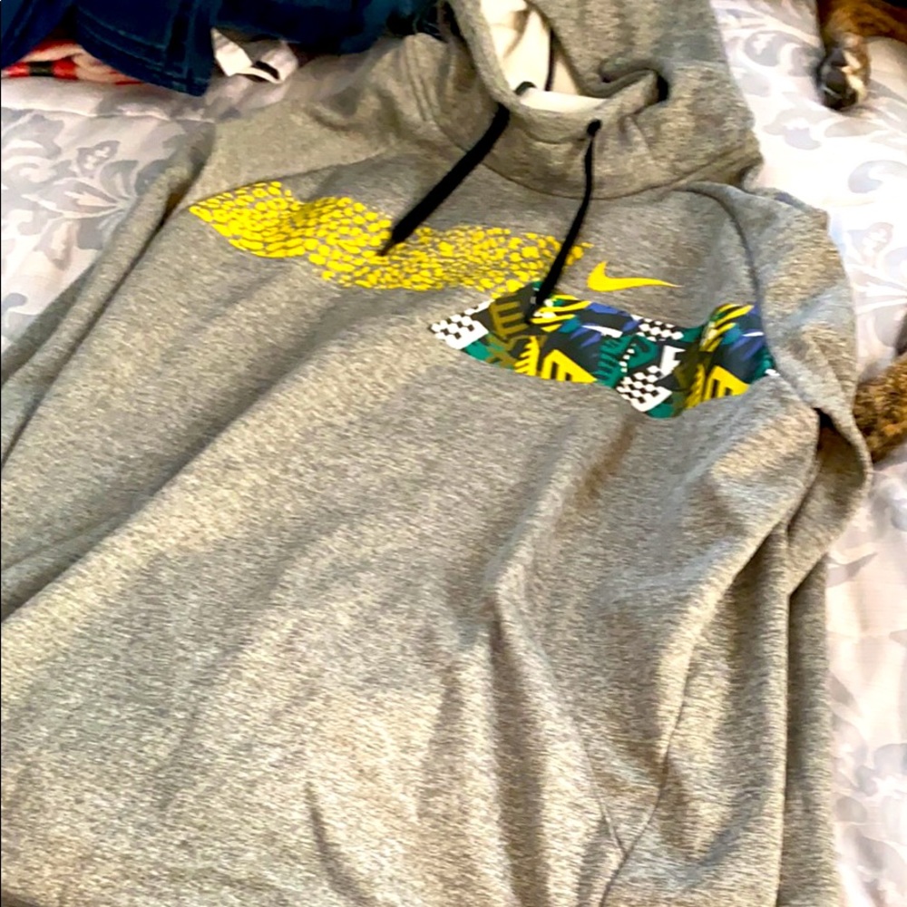 Nike dry fit men’s hoodie